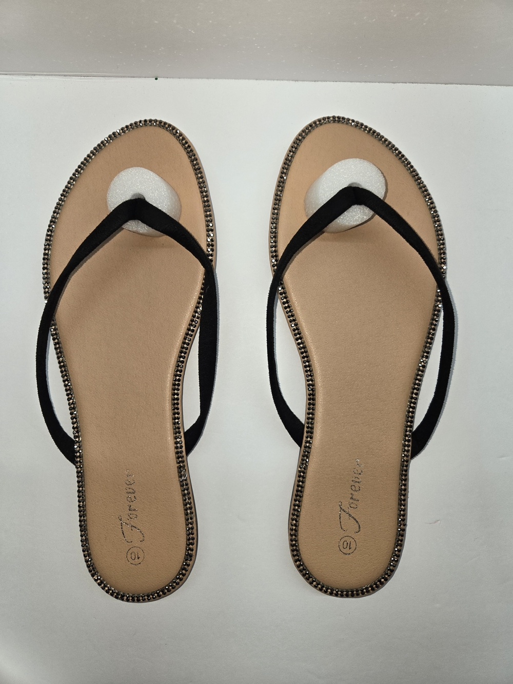 Forever Sparkle Beaded Filp Flops Size 10 Black &Tan